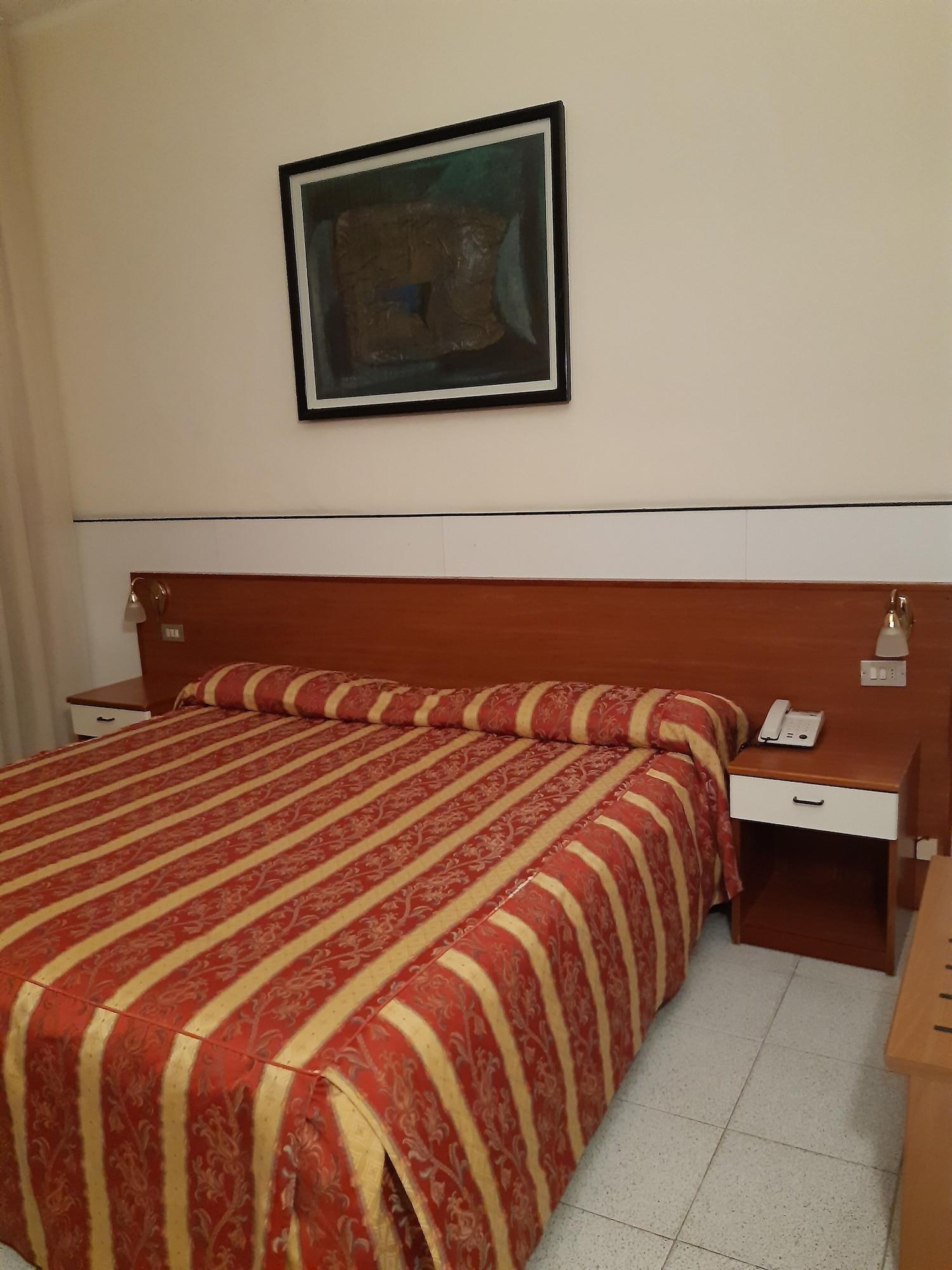 Hotel Mayorca Milano Esterno foto
