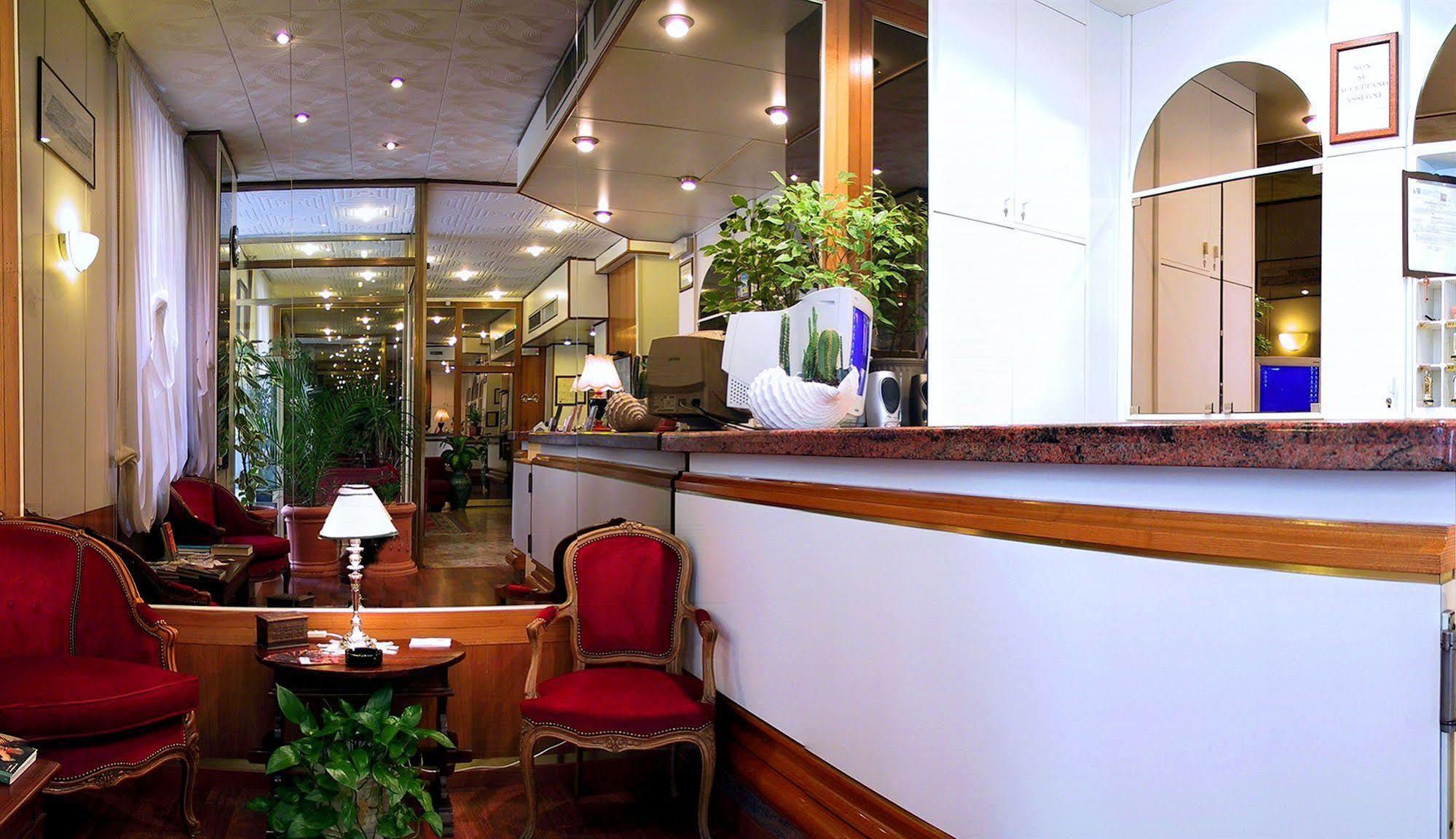 Hotel Mayorca Milano Esterno foto