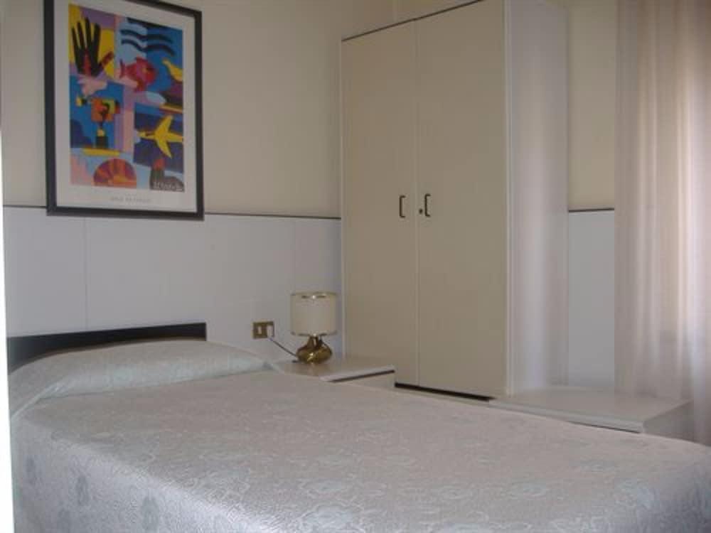 Hotel Mayorca Milano Esterno foto